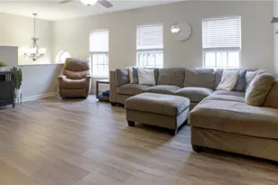 130 Terra Dr, Kennedy Township, PA 15136 - Photo 4