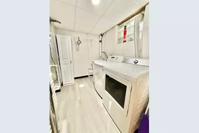 2841 Dolores Dr, South Park, PA 15129 - Photo 40