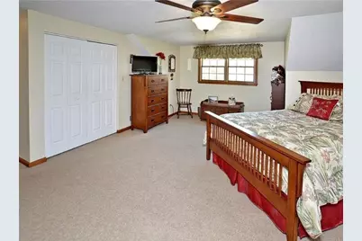 5001 Pioneer Ct, Murrysville, PA 15668 - Photo 10