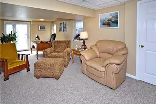 5001 Pioneer Ct, Murrysville, PA 15668 - Photo 6