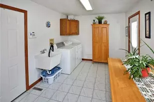 5001 Pioneer Ct, Murrysville, PA 15668 - Photo 12