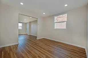 1120 Margray St, Pittsburgh, PA 15207 - Photo 4