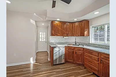 1120 Margray Street, Pittsburgh, PA 15207 - Photo 10