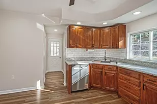 1120 Margray St, Pittsburgh, PA 15207 - Photo 10