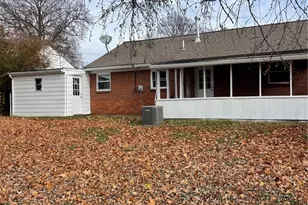 106 Larry St, Hopewell Township, PA 15001 - Photo 14