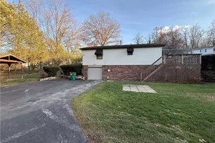 1525 Orchard Dr, Unity Township, PA 15601 - Photo 6