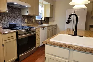 532 Grandshire Dr, Cranberry Township, PA 16066 - Photo 22