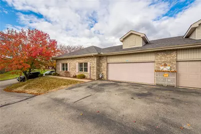 5132 Cedar Hills Blvd, Rostraver, PA 15012 - Photo 2