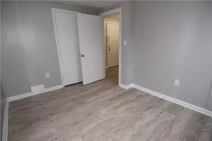 3224 Brodhead Rd, Center Township, PA 15001 - Photo 8