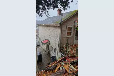 831 Prospect Ave, Charleroi Boro, PA 15022 - Photo 2