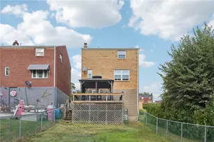 2130 Parklyn St, Pittsburgh, PA 15234 - Photo 18