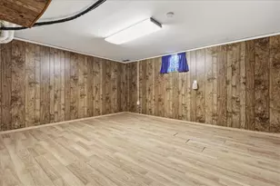 1106 Gilchrest Dr, Wilkins Township, PA 15235 - Photo 36