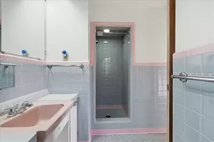 1106 Gilchrest Dr, Wilkins Township, PA 15235 - Photo 26