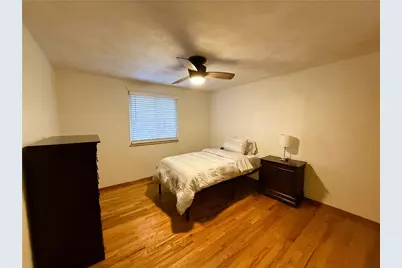 13 Lamplight Dr, Unity Township, PA 15650 - Photo 10