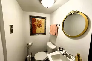 13 Lamplight Dr, Unity Township, PA 15650 - Photo 14