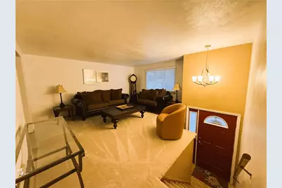 13 Lamplight Dr, Unity Township, PA 15650 - Photo 2