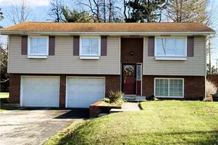 13 Lamplight Dr, Unity Township, PA 15650 - Photo 24