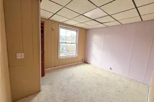 700 W Clayton St, New Castle, PA 16102 - Photo 12