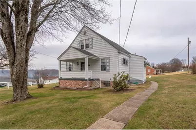 2211 Newton St, Penn Twp, PA 15623 - Photo 2