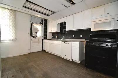 403 Elbow Way, Clairton, PA 15025 - Photo 14