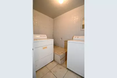 403 Elbow Way, Clairton, PA 15025 - Photo 22