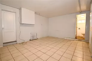 403 Elbow Way, Clairton, PA 15025 - Photo 16