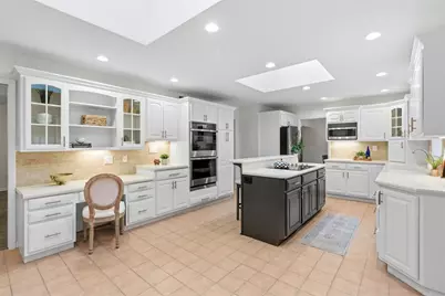 2610 Cedarvue Dr, Pittsburgh, PA 15241 - Photo 14