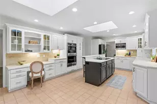 2610 Cedarvue Dr, Pittsburgh, PA 15241 - Photo 14