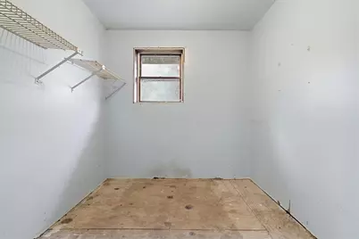 1035 California Dr, California, PA 15423 - Photo 34