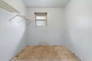 1035 California Dr, California, PA 15423 - Photo 34