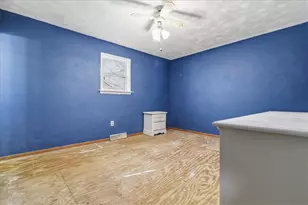 1035 California Dr, California, PA 15423 - Photo 26
