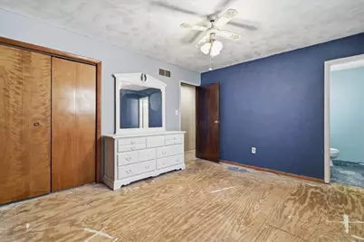 1035 California Dr, California, PA 15423 - Photo 28