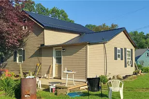 106 Tanner Rd, Greenville Boro, PA 16125 - Photo 4