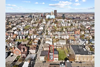 705 E Warrington Ave, Pittsburgh, PA 15210 - Photo 38