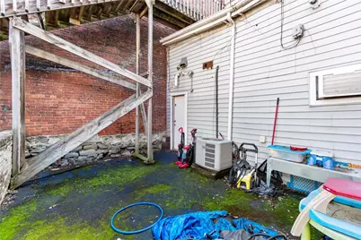 705 E Warrington Ave, Pittsburgh, PA 15210 - Photo 32