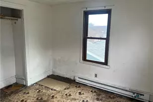 314 Lowell Rear, Vandergrift, PA 15690 - Photo 6