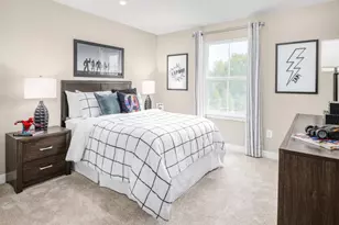 1056 Olivia Dr, North Fayette, PA 15071 - Photo 16