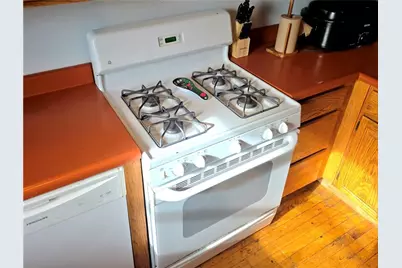 3102 Hazelhurst Ave, Pittsburgh, PA 15227 - Photo 6