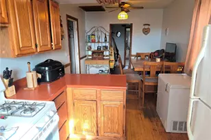 3102 Hazelhurst Ave, Pittsburgh, PA 15227 - Photo 4