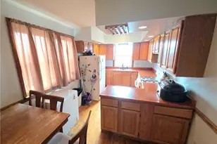 3102 Hazelhurst Ave, Pittsburgh, PA 15227 - Photo 12