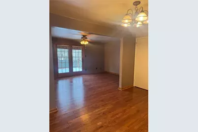 206 Parkwood Dr, Cranberry Township, PA 16066 - Photo 8