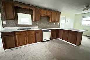 259 High St, Mount Pleasant Township, PA 15666 - Photo 6