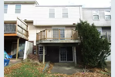 109 Old Meadow Rd, North Strabane, PA 15317 - Photo 2