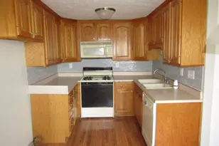 109 Old Meadow Rd, North Strabane, PA 15317 - Photo 4