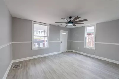 519 Lacock St, Rochester, PA 15074 - Photo 6