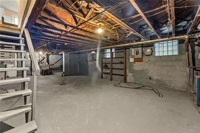 903 Adelaide St, Pittsburgh, PA 15219 - Photo 24