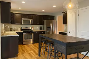 305 Garden Ct, Richland, PA 15044 - Photo 6