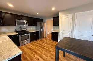 305 Garden Ct, Richland, PA 15044 - Photo 8