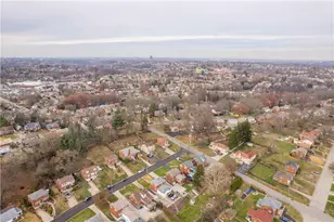 1034 Dallett Rd, Pittsburgh, PA 15227 - Photo 12