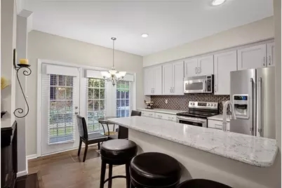 313 Kingsberry Cir, Pittsburgh, PA 15234 - Photo 14